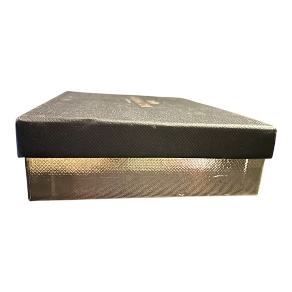 Coach F38655 Gold Metallic Signature Corner Zip With Stripe Wristlet Purse - Picture 15 of 16